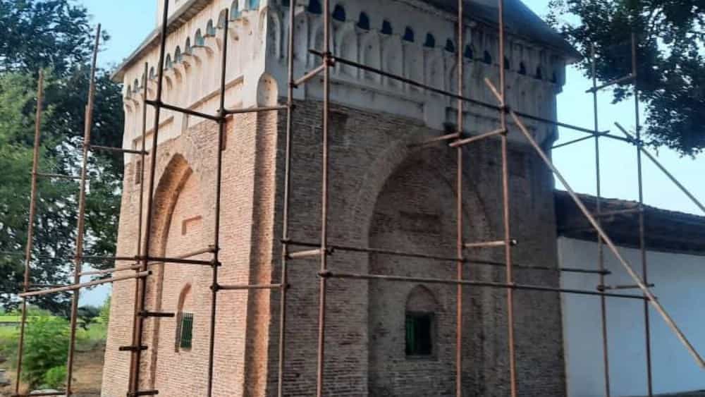 مرمت آثار سنگی و آجری مازندران